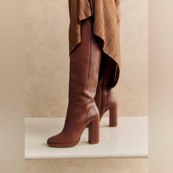 Sezane Shoes - Sezane APOLLINE THIGH HIGH BOOTS US7